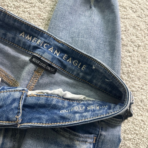 American Eagle Outfitters Women's Ripped Light Blue Skinny Jeans - Picture 2 of 6